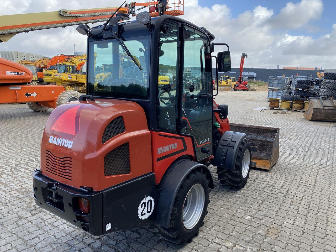 Minilastare Manitou MLA 5-50H-Z CAB