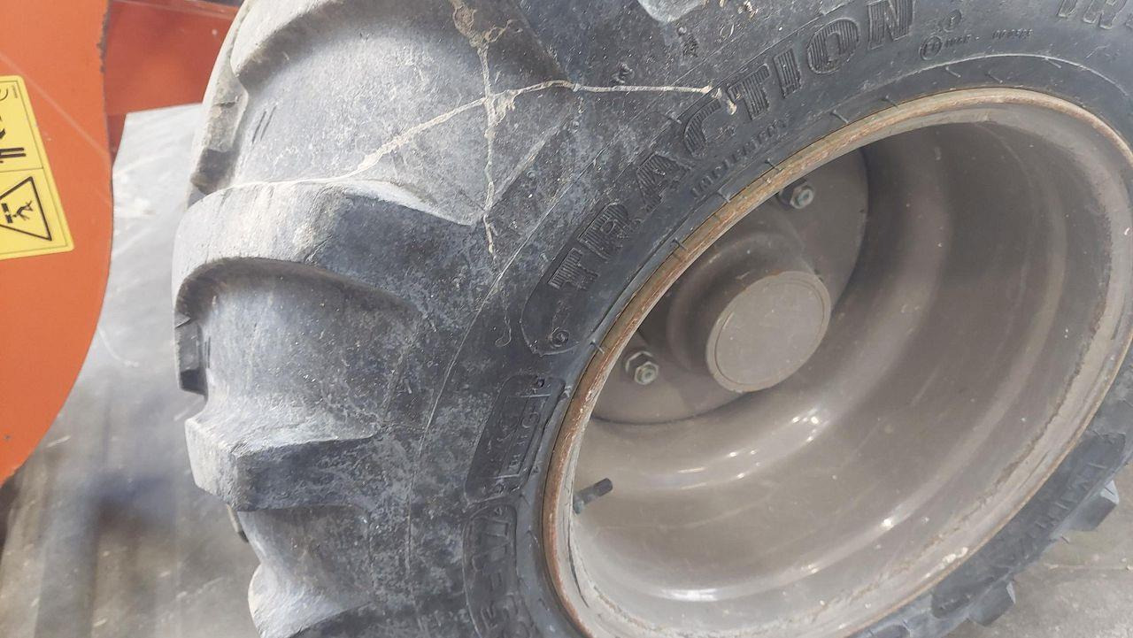 Minilastare Weycor AR320 Cab