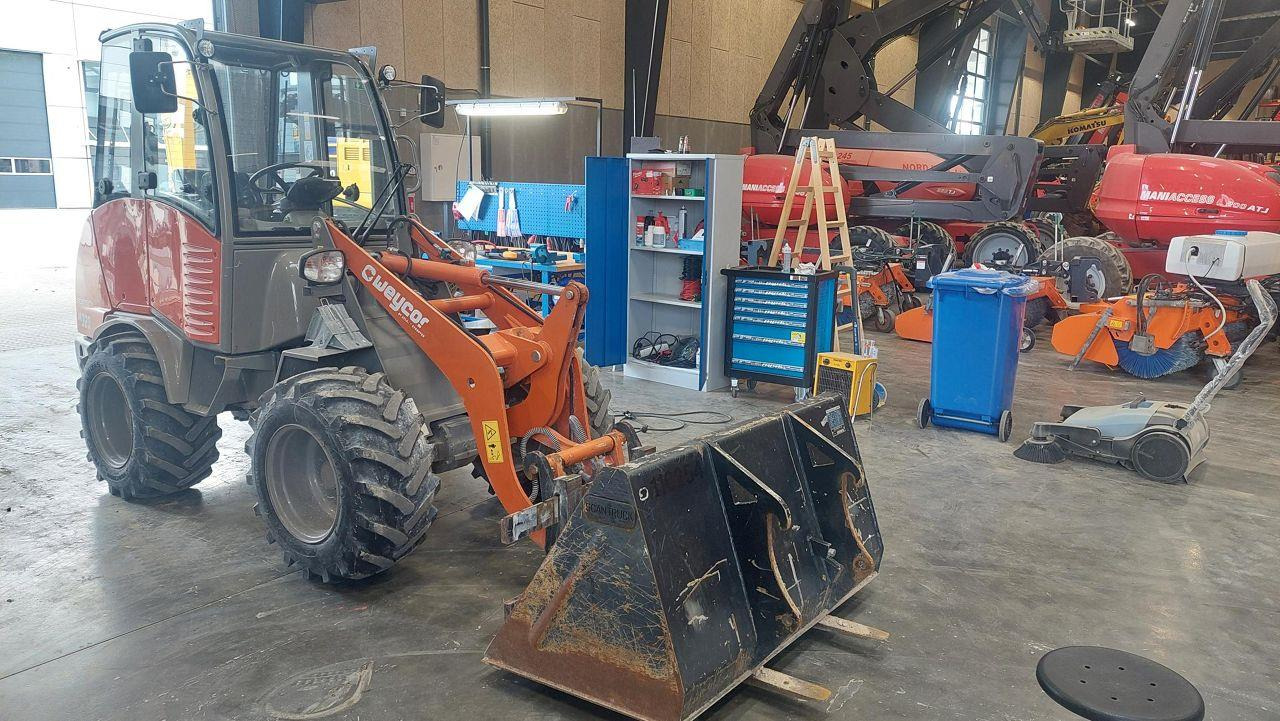 Minilastare Weycor AR320 Cab