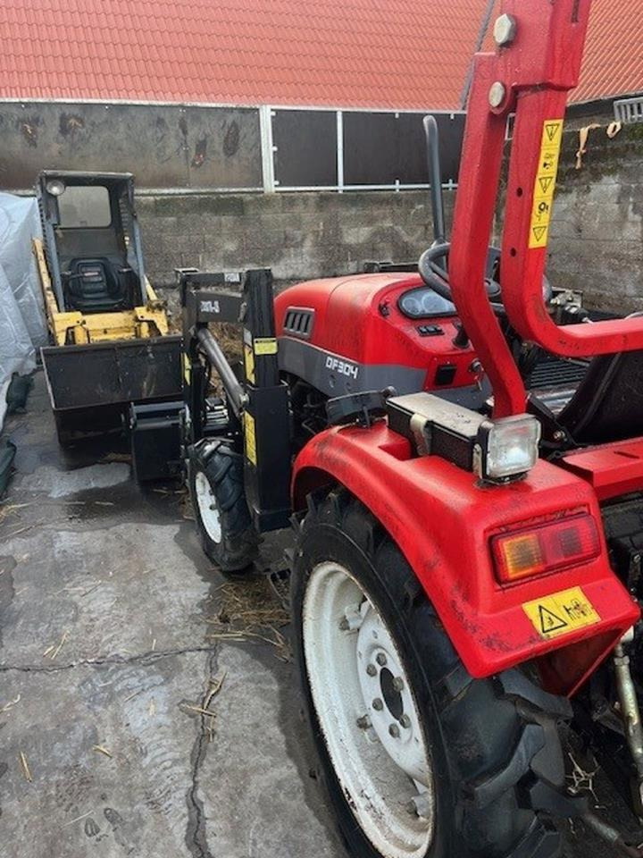 Minitraktor Dong feng DF304