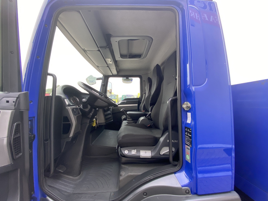 Flakbil MAN TGL 8.180 4x2 BB