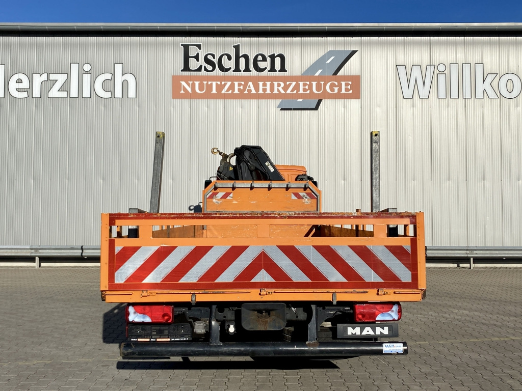 Flakbil MAN TGM 15.290 4x2 BL / HIAB Faltkran