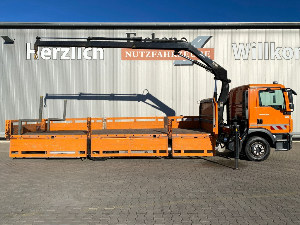Flakbil MAN TGM 15.290 4x2 BL / HIAB Faltkran