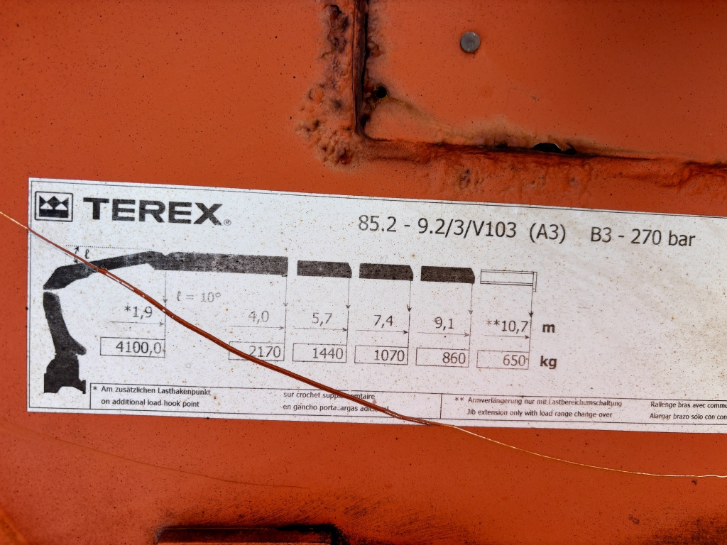 Flakbil Mercedes-Benz 1832 L / Terex 85.2-A3 Faltkran