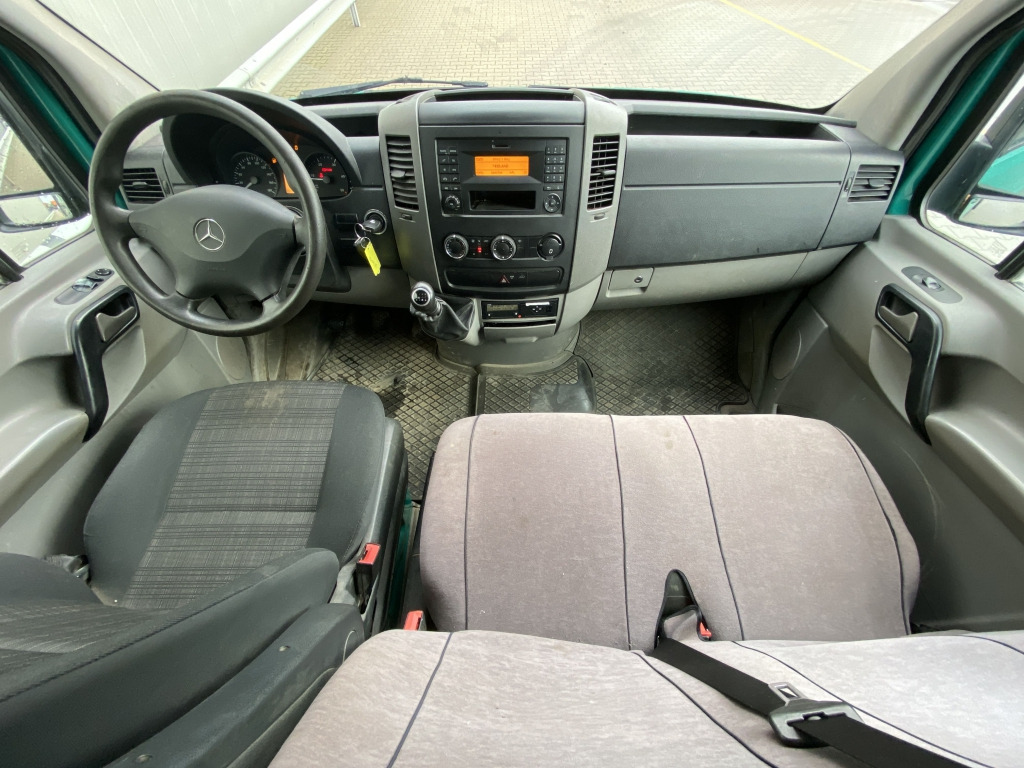 Flakbil Mercedes-Benz 313 CDI Sprinter DOKA