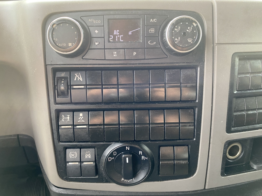 Kapellbil MAN TGL 12.250 4x2 BL