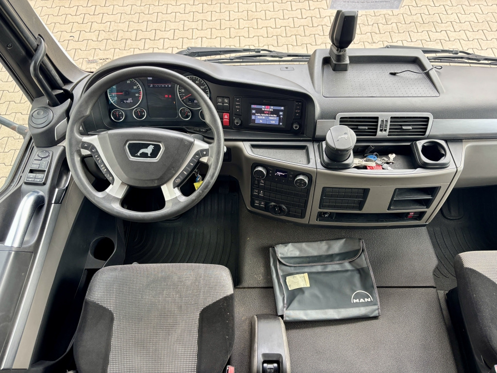 Kapellbil MAN TGL 12.250 4x2 BL