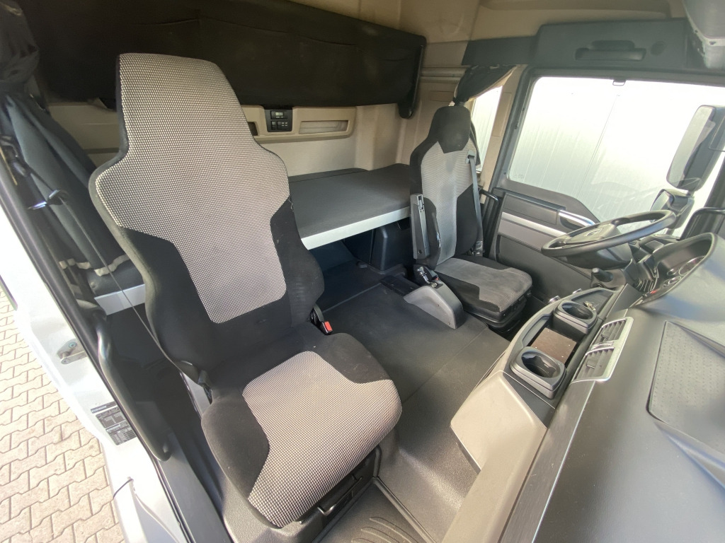 Kapellbil MAN TGL 12.250 4x2 BL