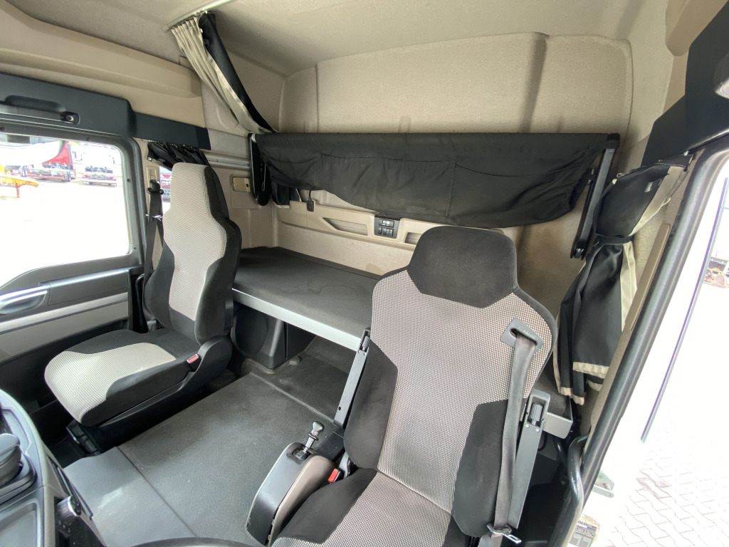 Kapellbil MAN TGL 12.250 4x2 BL