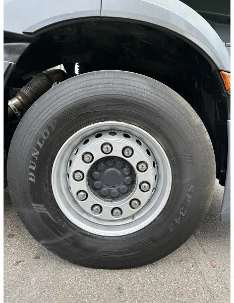 Kapellbil Mercedes-Benz Antos 1827 L Pr/Plane Rungentaschen E6