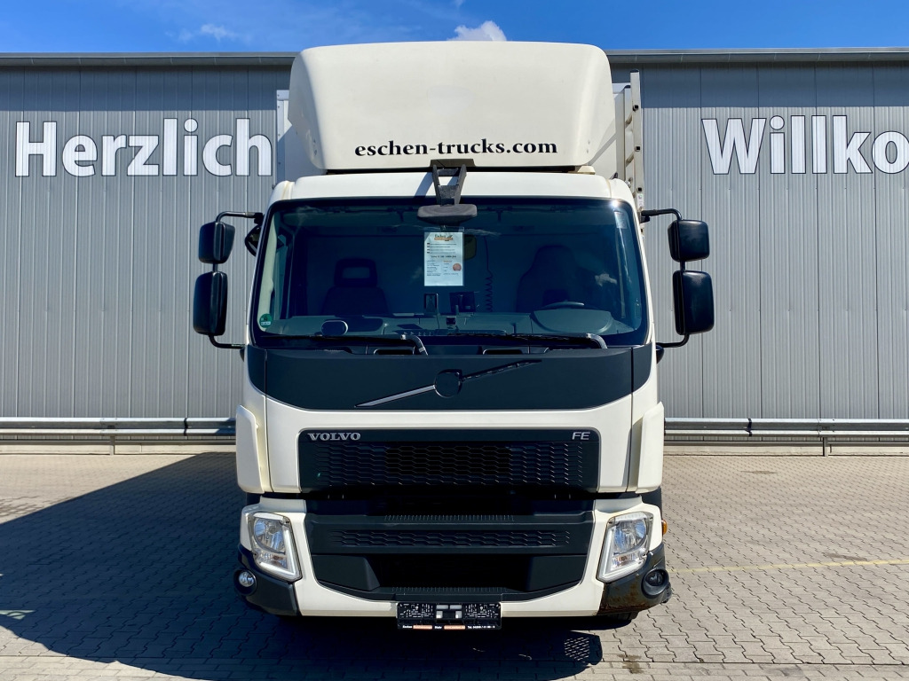 Kylbil lastbil Volvo FE 280 / MBB-LBW