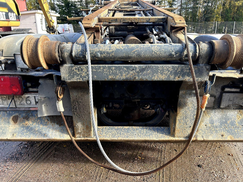 Lastbil med kabelsystem MAN TGA 35.400 8X4-4BL