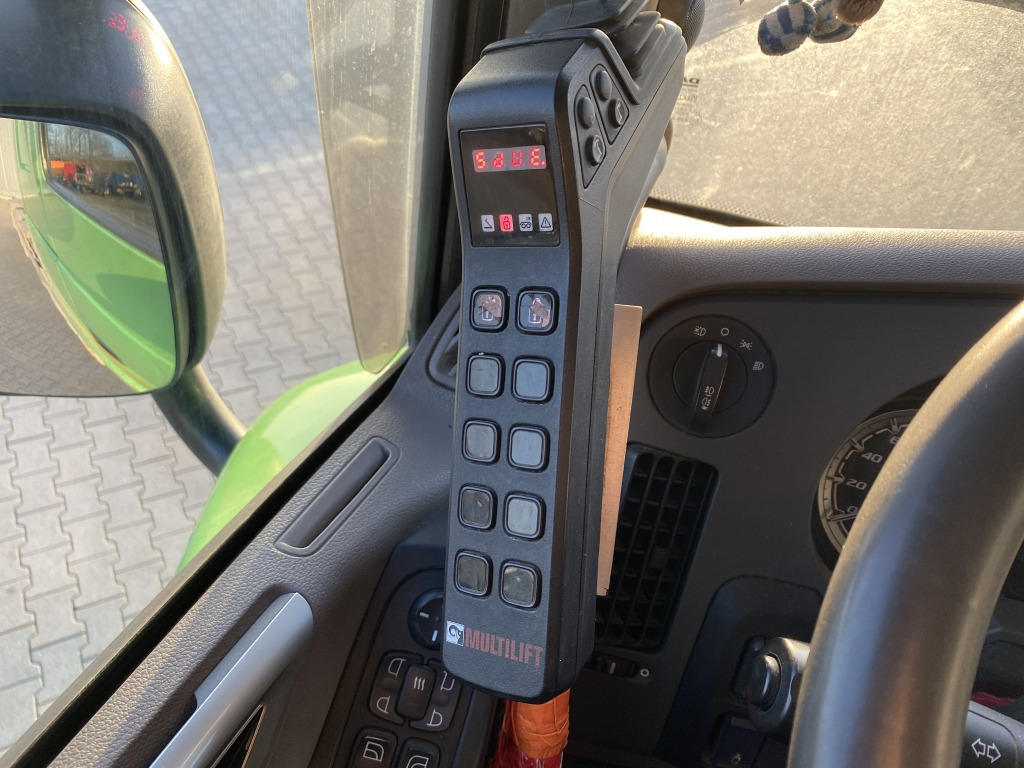 Lastväxlare lastbil DAF XF 450 FAN / HIAB Multilift