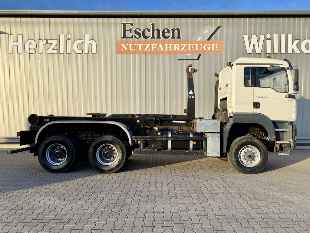 Lastväxlare lastbil MAN TGA 33.390 6x6 BB