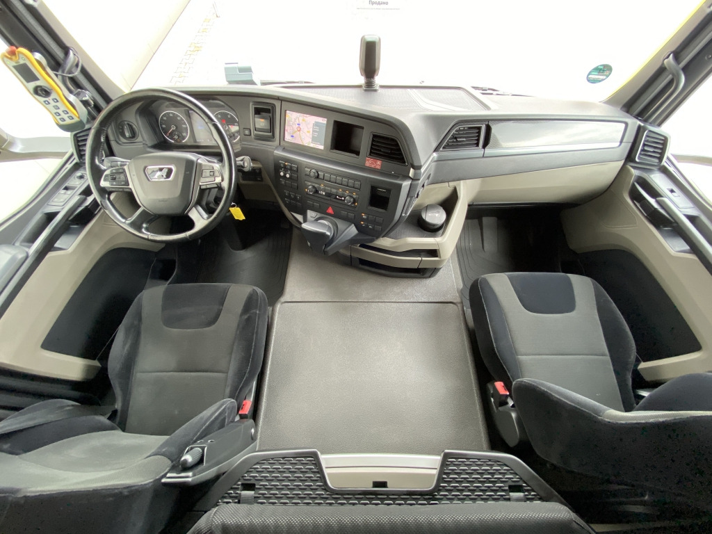 Lastväxlare lastbil MAN TGS 26.470 6x2-2 BL