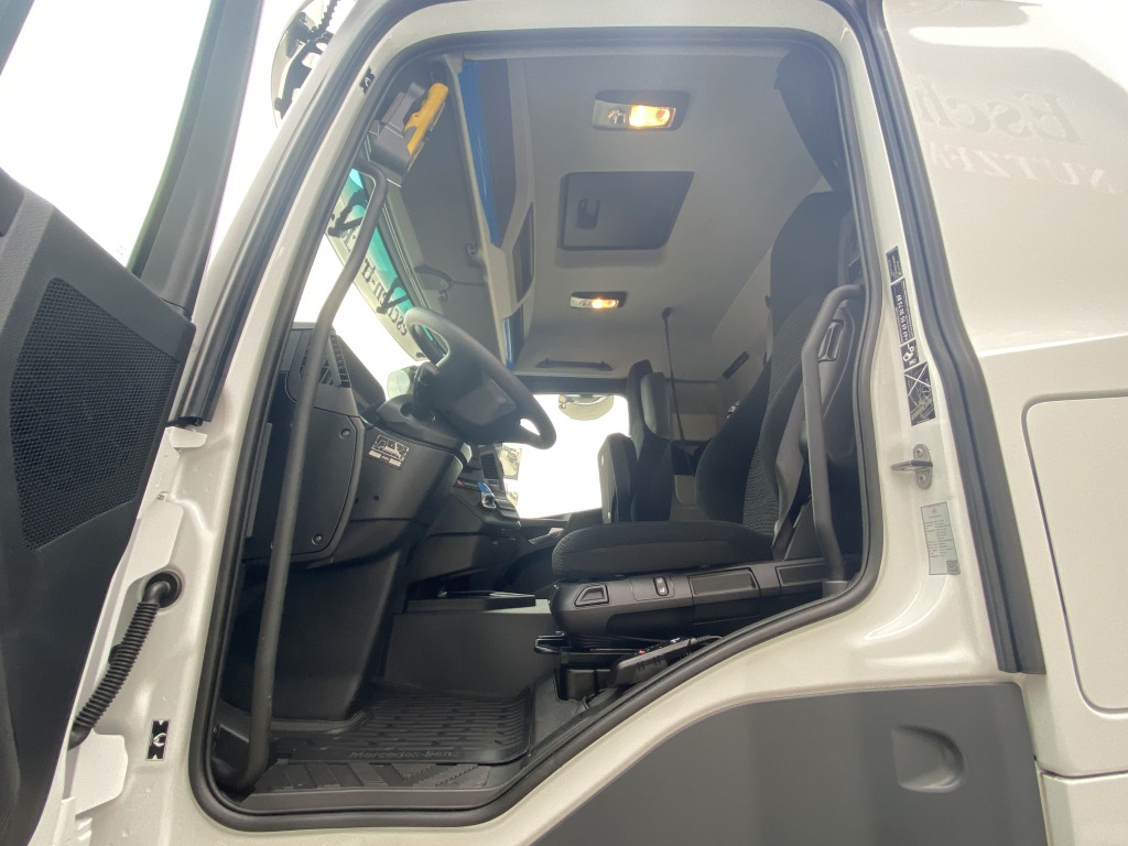 Liftdumper lastbil Mercedes-Benz 1842 L Actros