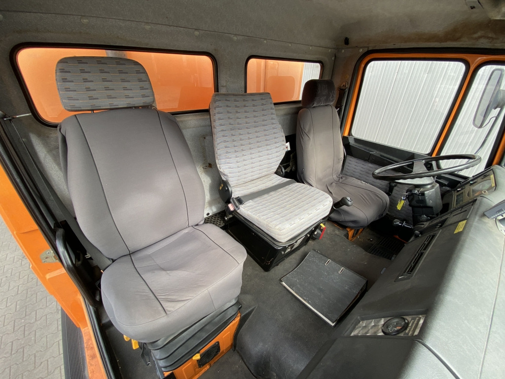 Lastbil MAN 18.272 / Stromaggregat