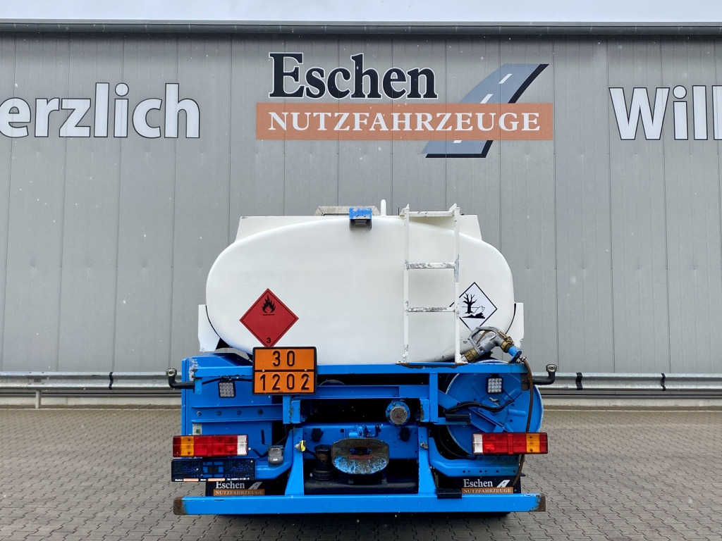 Tankbil Mercedes-Benz 1318 L Atego