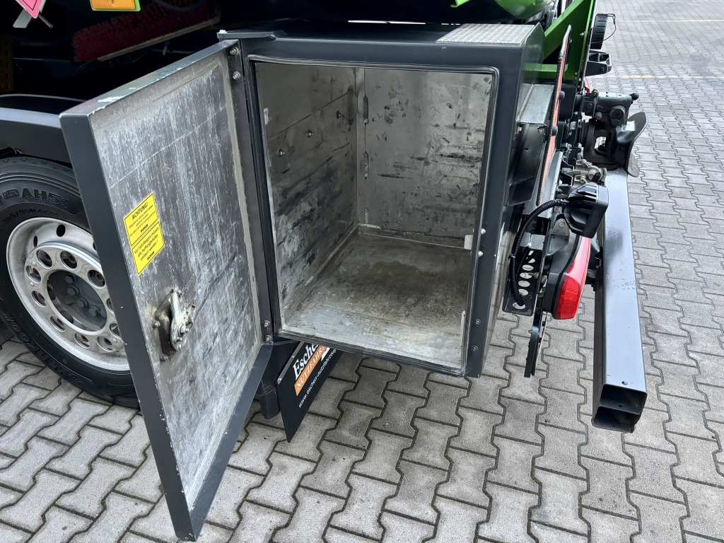 Tankbil Mercedes-Benz 2545 Antos