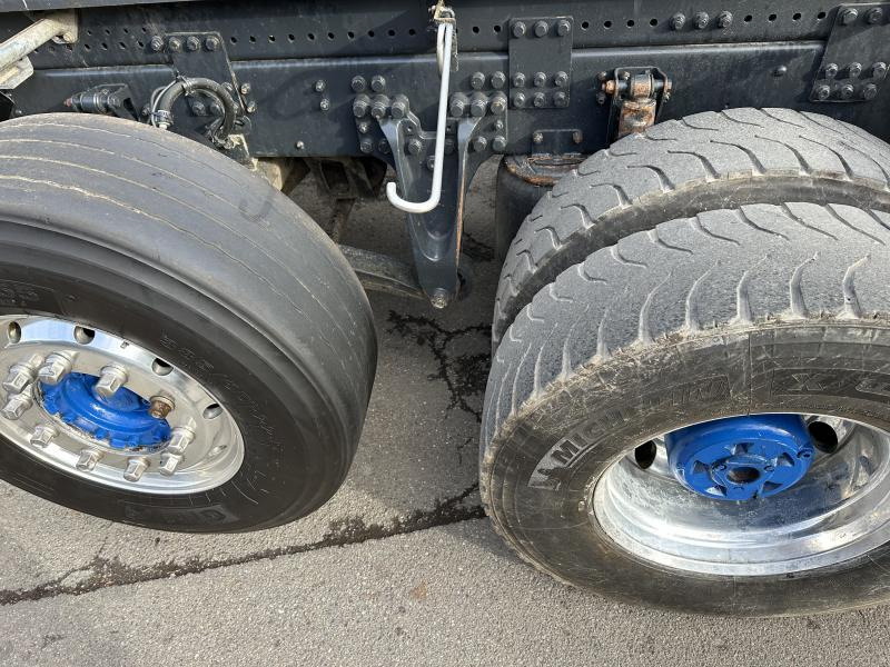 Timmerbil Scania 6x2 Kurzholz LOGLIFT 125 ZT 93