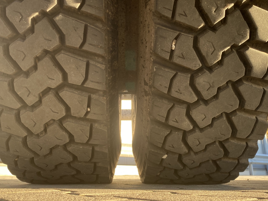 Tippbil lastbil Iveco AD 190 T 41