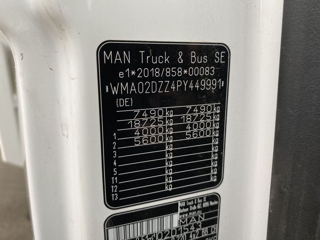 Tippbil lastbil MAN TGL 8.220 4x2 BB