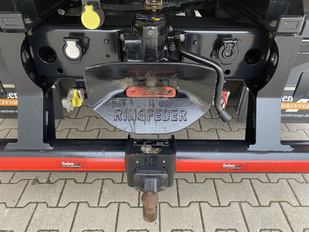 Tippbil lastbil MAN TGL 8.220 4x2 BB