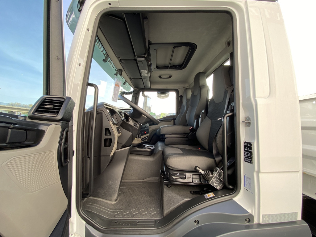 Tippbil lastbil MAN TGL 8.220 4x2 BB