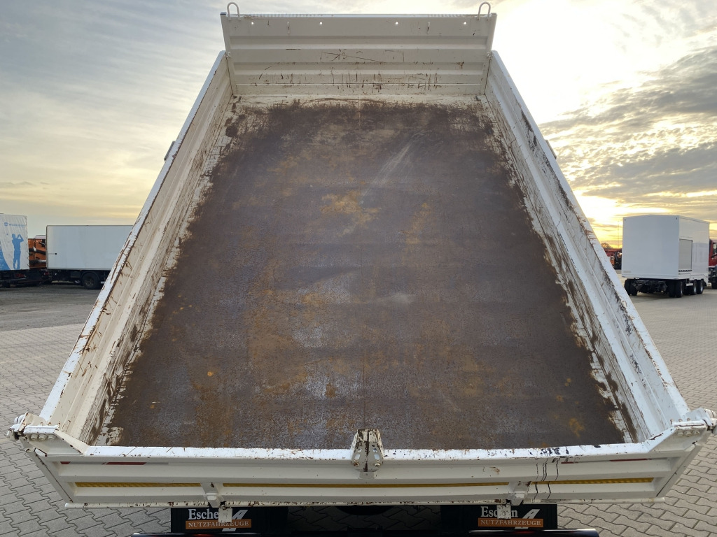 Tippbil lastbil MAN TGL 8.220 4x2 BB