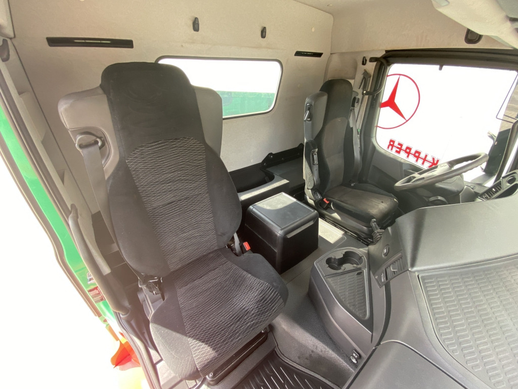 Tippbil lastbil Mercedes-Benz 2652 K Arocs 6x4