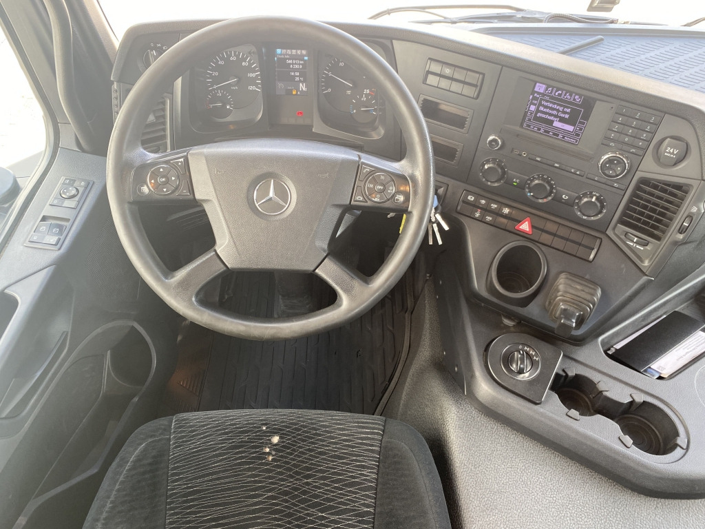 Tippbil lastbil Mercedes-Benz 3345 / 6x6