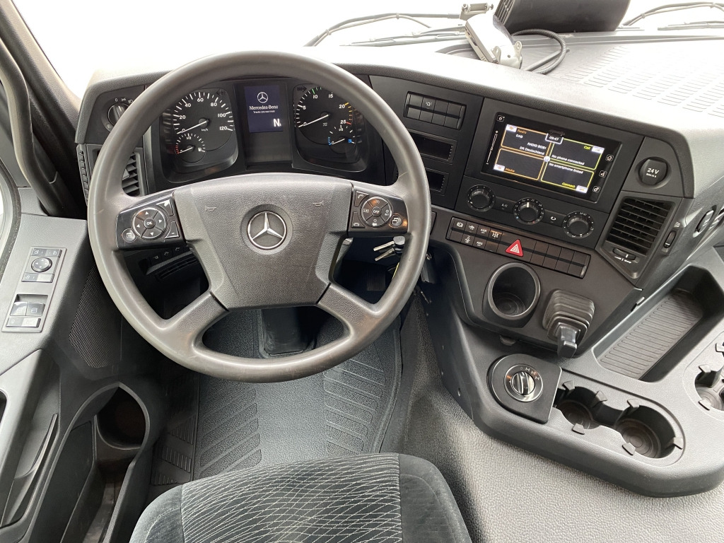 Tippbil lastbil Mercedes-Benz 3345 6x6 Arocs