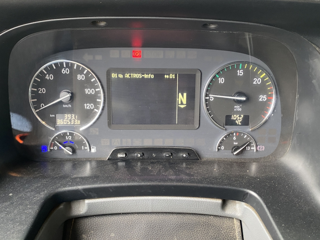 Tippbil lastbil Mercedes-Benz 3346 AK 6x6