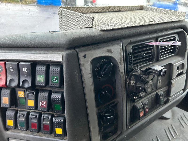 Tippbil lastbil Sisu E12M