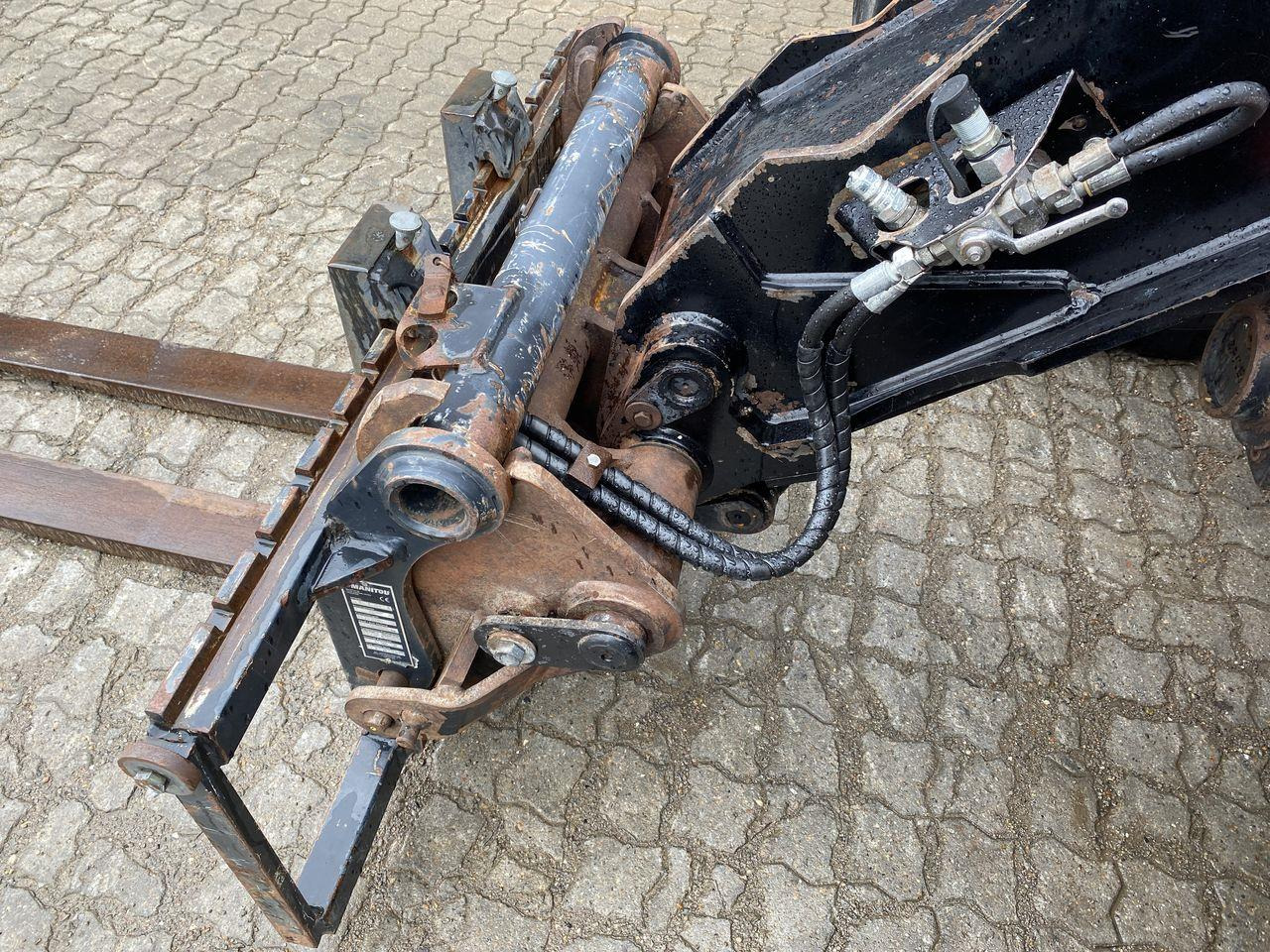 Teleskoplastar Manitou MLT635-140 V+ Elite