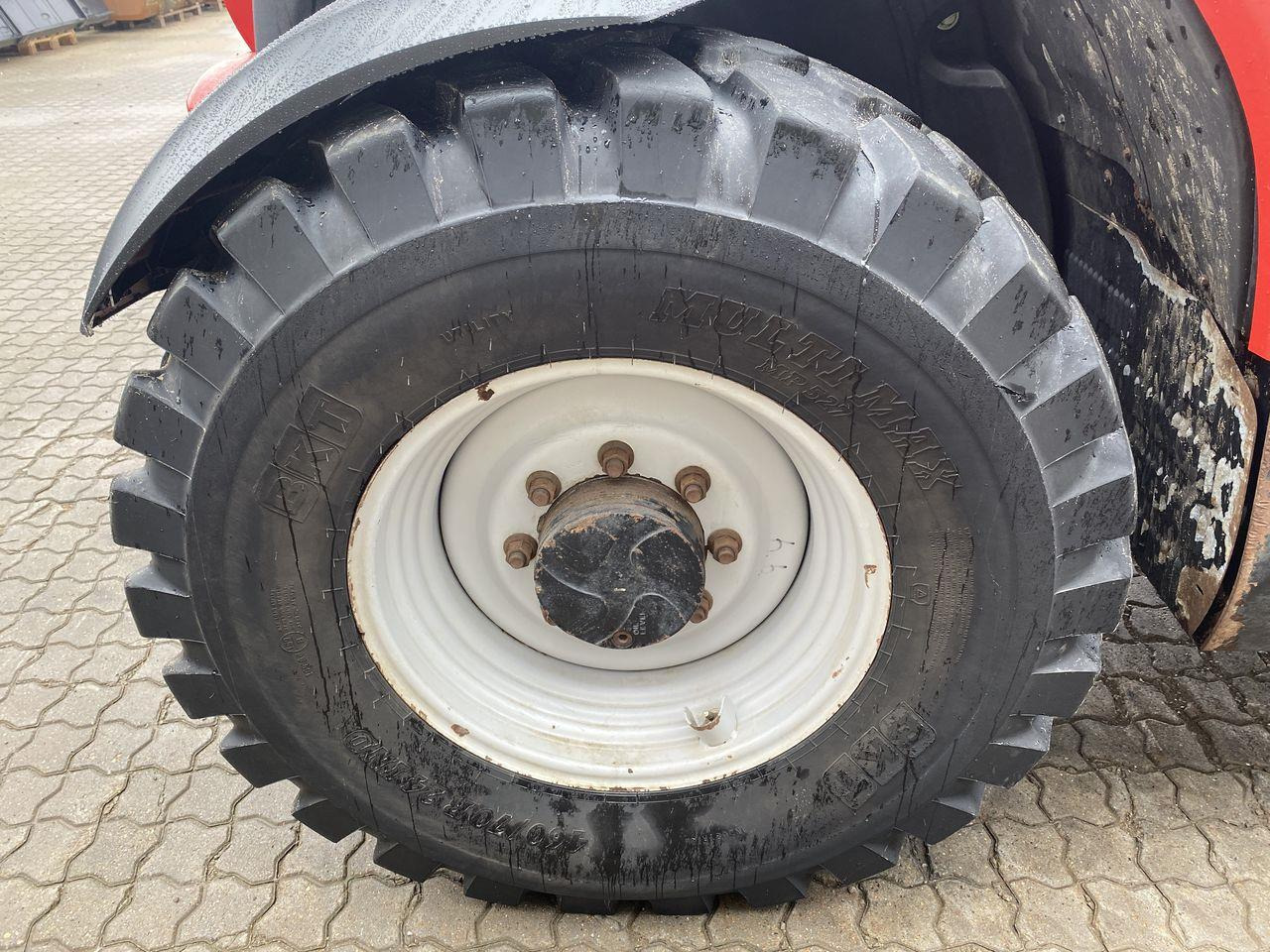 Teleskoplastar Manitou MLT635-140 V+ Elite