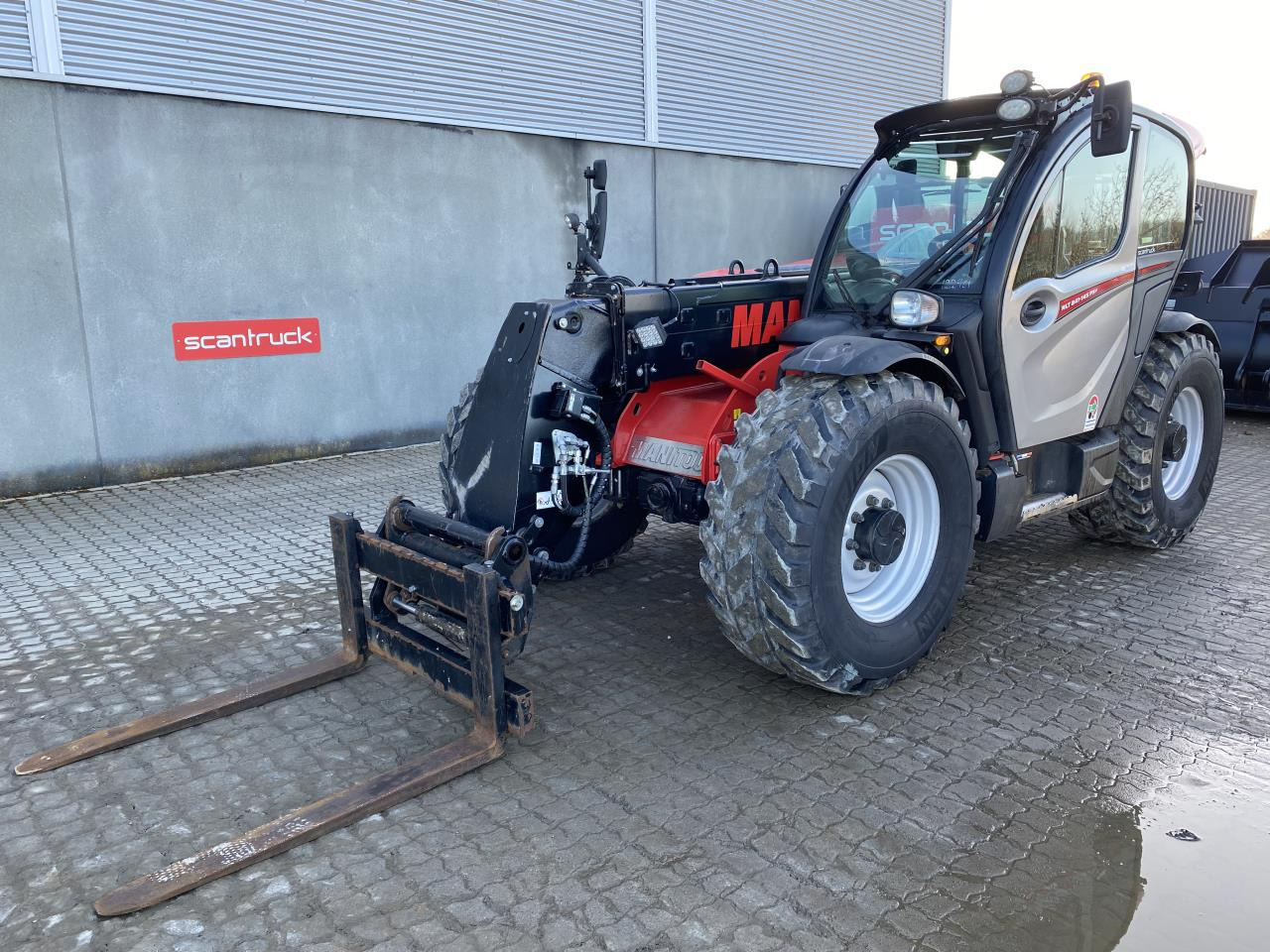 Teleskoplastar Manitou MLT841-145PS+ ELITE ST5