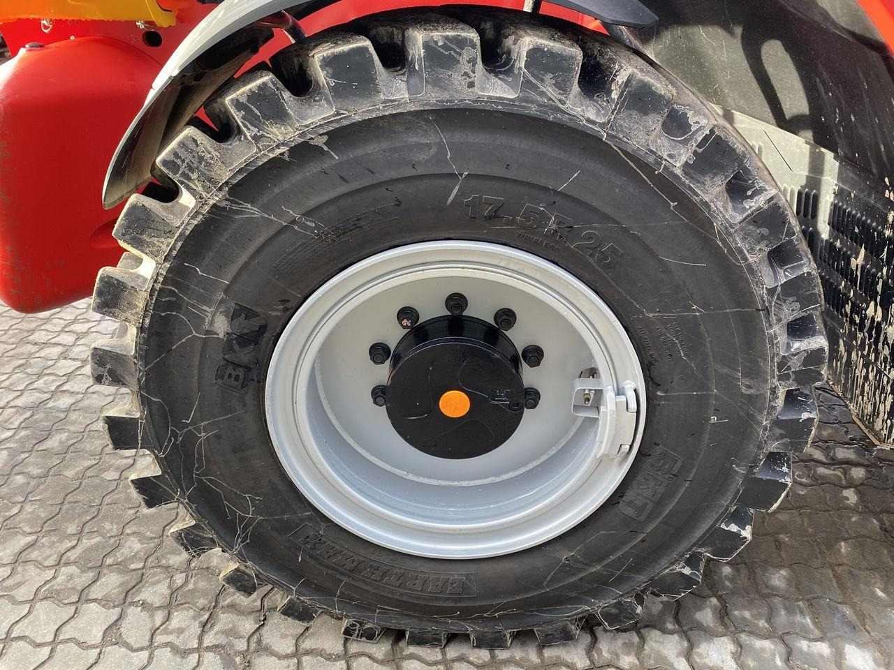 Teleskoplastar Manitou MLT961-160V+L Elite ST5