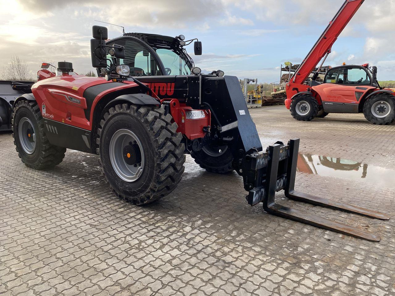 Teleskoplastar Manitou MLT961-160V+L Elite ST5