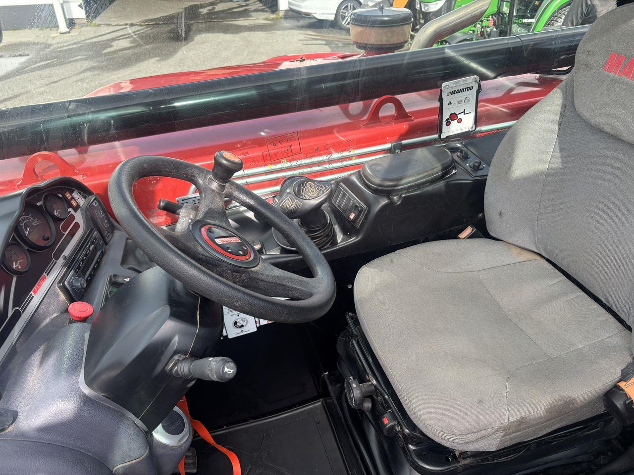 Teleskoplastar Manitou MT933 EASY COMFORT