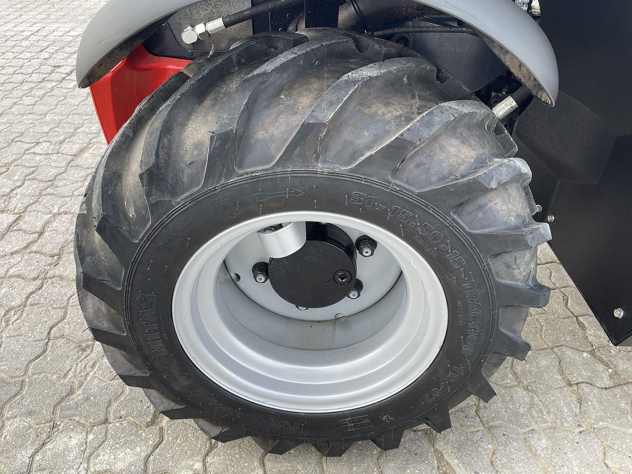 Teleskoplastar Manitou ULM415H Comfort ST5