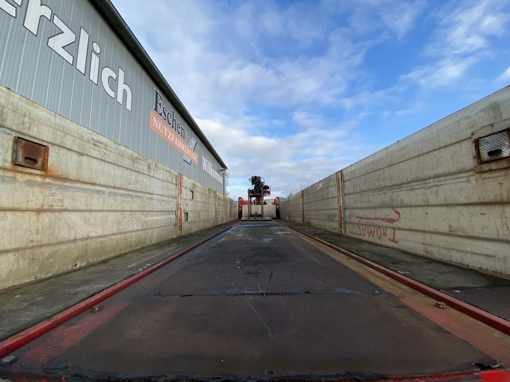 Flaktrailer Schwarzmüller Kennis 16.000 Rollkran