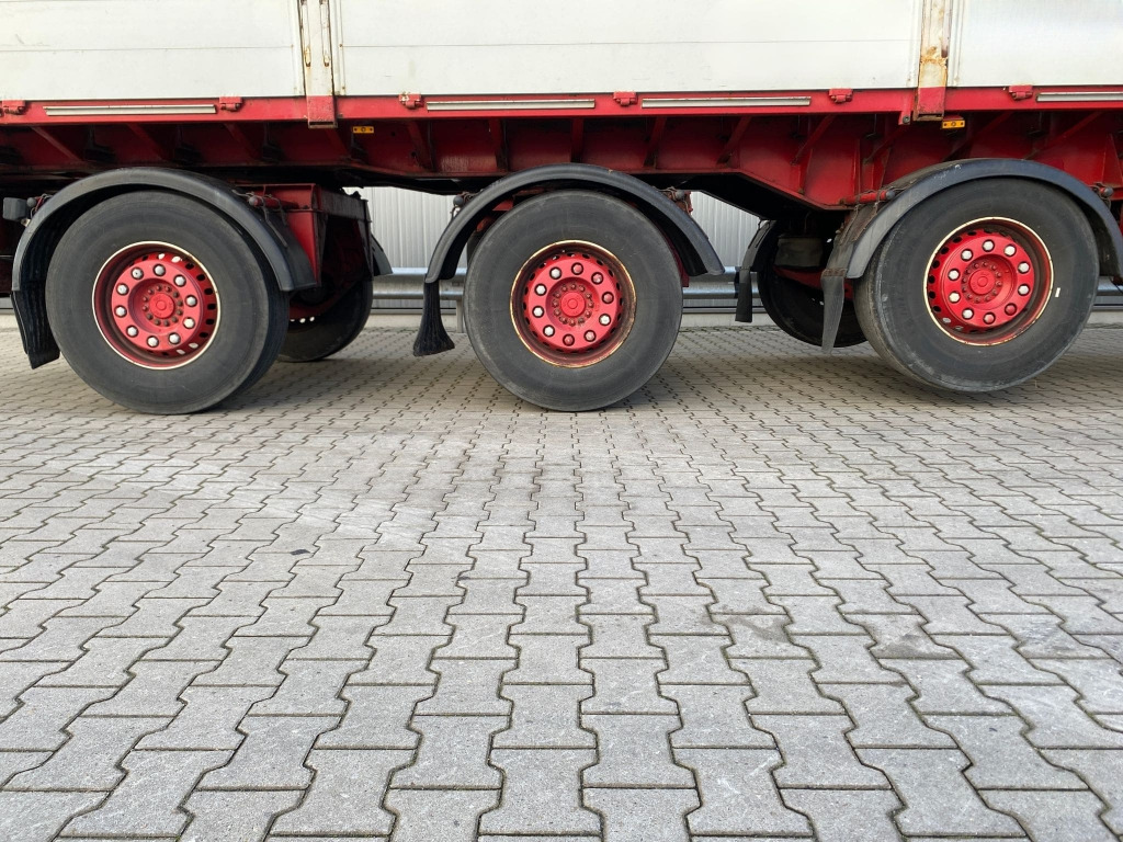 Flaktrailer Schwarzmüller Kennis 16.000 Rollkran