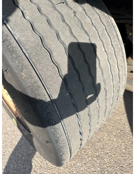 Skåp semitrailer Krone SDK 27 *3-Achs*MEGA *Kofferauflieger*