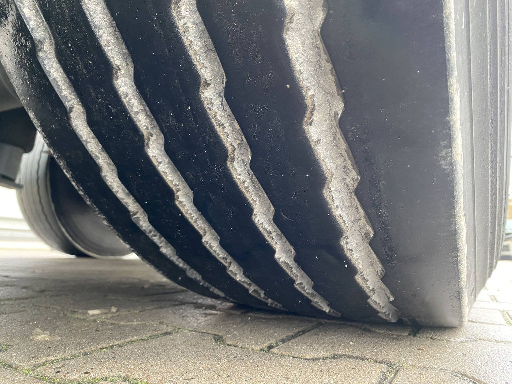 Skåp semitrailer Schmitz SCB S3B / BÄR-LBW