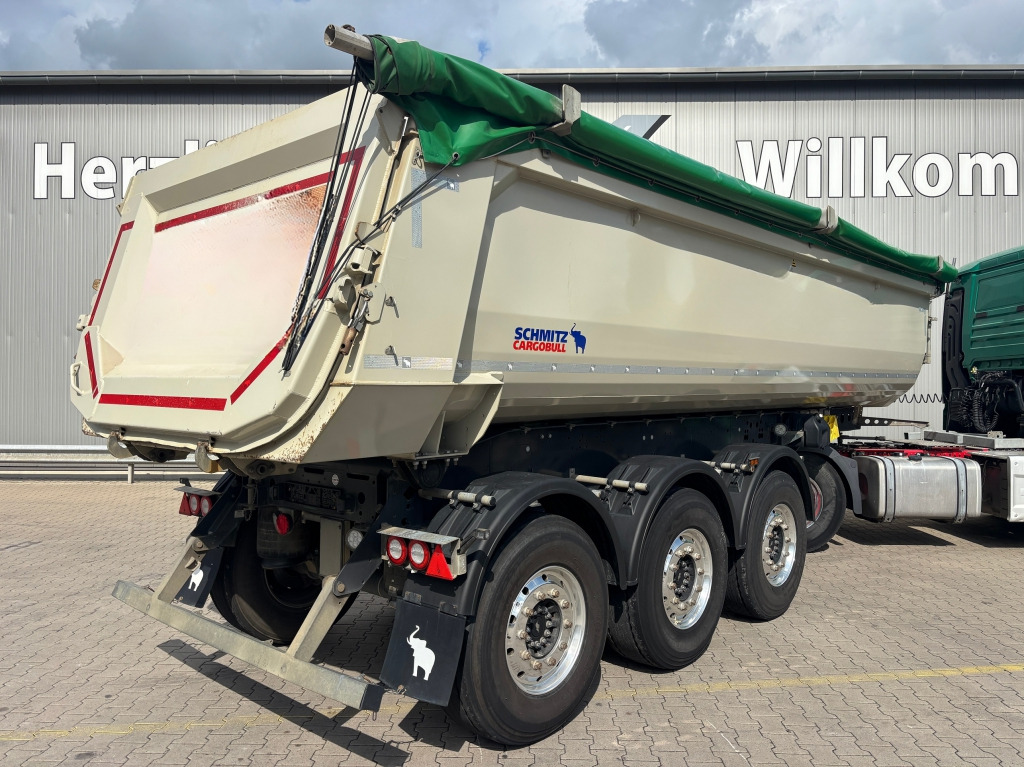 Tippbil semitrailer Schmitz SCB S3D / Stahl-Halbschalenmulde