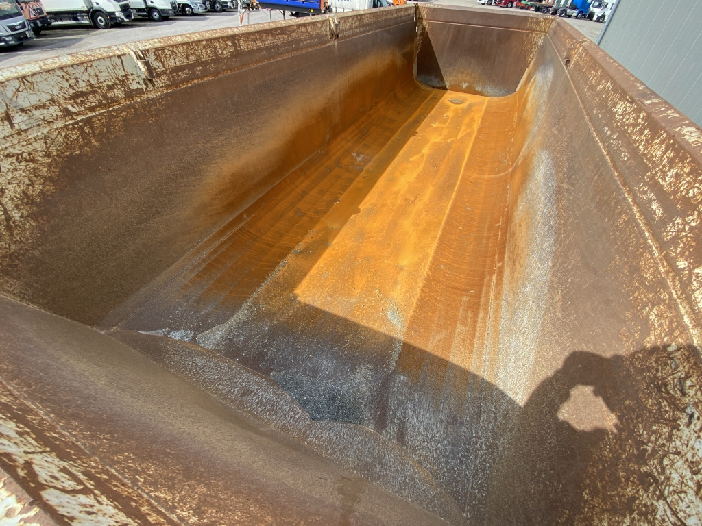 Tippbil semitrailer Schmitz SGF S3