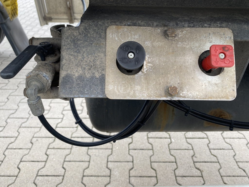 Lastväxlarsläp/ Liftdumpersläp Hüffermann HN-AV 001