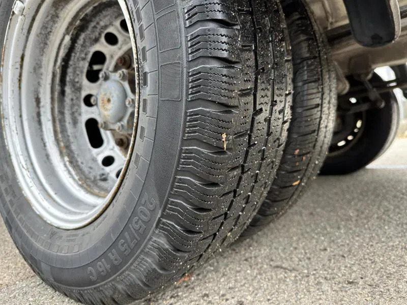 Sopbil Mercedes-Benz 515 CDI Müllpresswagen Seitenlader Klima