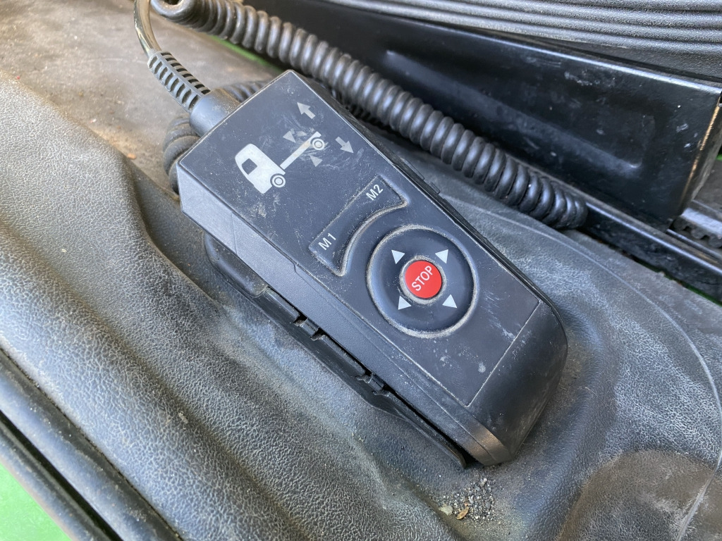 Sopmaskin Mercedes-Benz 1323 LKO Atego